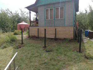 Свайный фундамент для дома с террасой в Бокситогорске